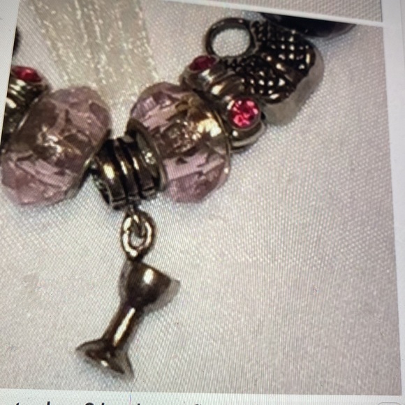 Love to shop nine beads new fits like Pandora but it is not Pandora bracelet - Picture 3 of 3